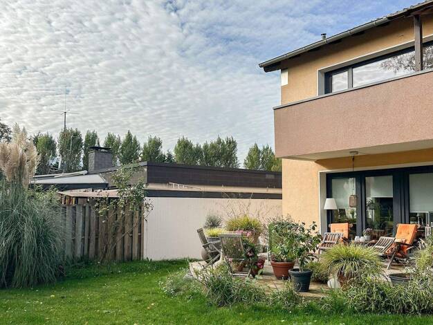 Einfamilienhaus zum Kauf 818.000 € 7 Zimmer 245 m² 535 m² Grundstück Unterfeldhaus Erkrath 40699