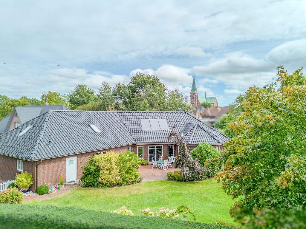 Immobilie in Meldorf - Wohnkomfort | Ausgezeichnet | Großzügig | Einfamilienhaus - Bild 2