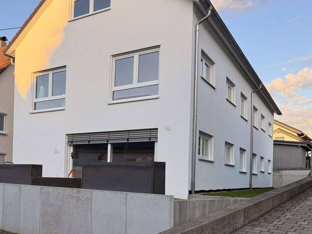 Doppelhaushälfte zur Miete - Erstbezug 1.800 € 7,5 Zimmer 156 m² 300 m² Grundstück Attenweiler 88448