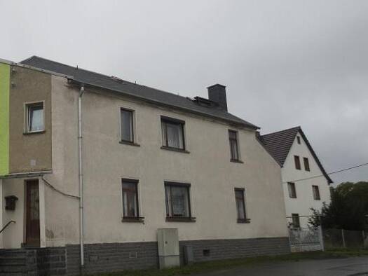 Einfamilienhaus zum Kauf 49.999 € 4 Zimmer 80 m² 300 m² Grundstück Südvorstadt Plauen 08527