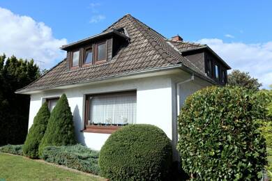 Einfamilienhaus zum Kauf provisionsfrei 275.000 € 6 Zimmer 135 m² 640 m² Grundstück Dwoberg - Ströhen - Bezirk 6 Delmenhorst 27753