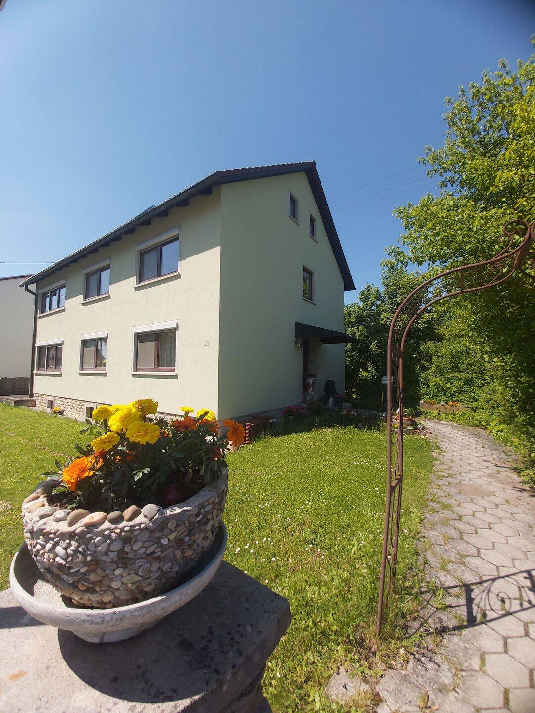 Mehrfamilienhaus zum Kauf - Ansicht 2
