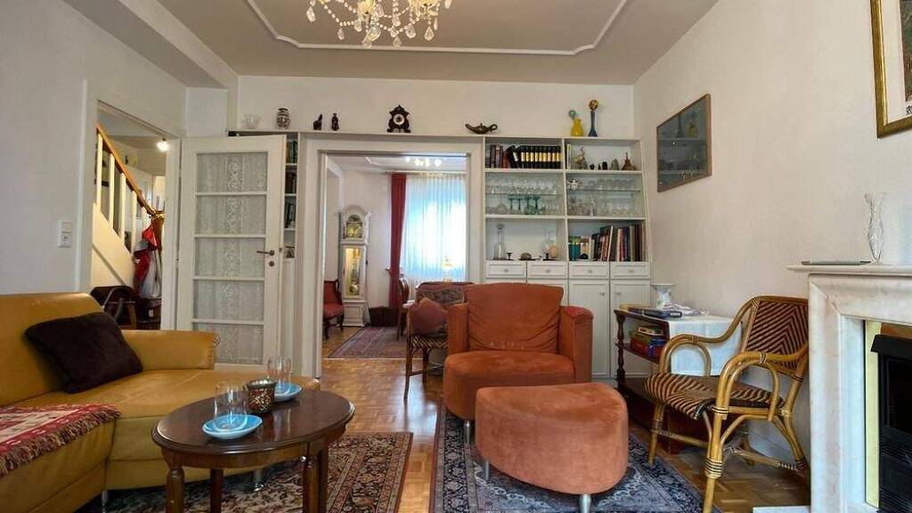 Haus zur Miete Wohnen auf Zeit 2.700 € 5 Zimmer 100 m² frei ab sofort Heddernheim Frankfurt 60439
