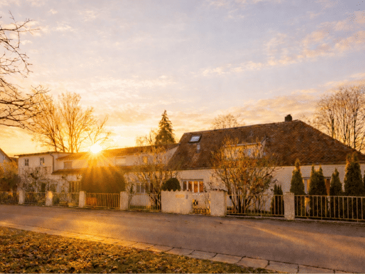 Wohnung zum Kauf 399.000 € 4 Zimmer 201,2 m² Frauenbrünnl Straubing 94315