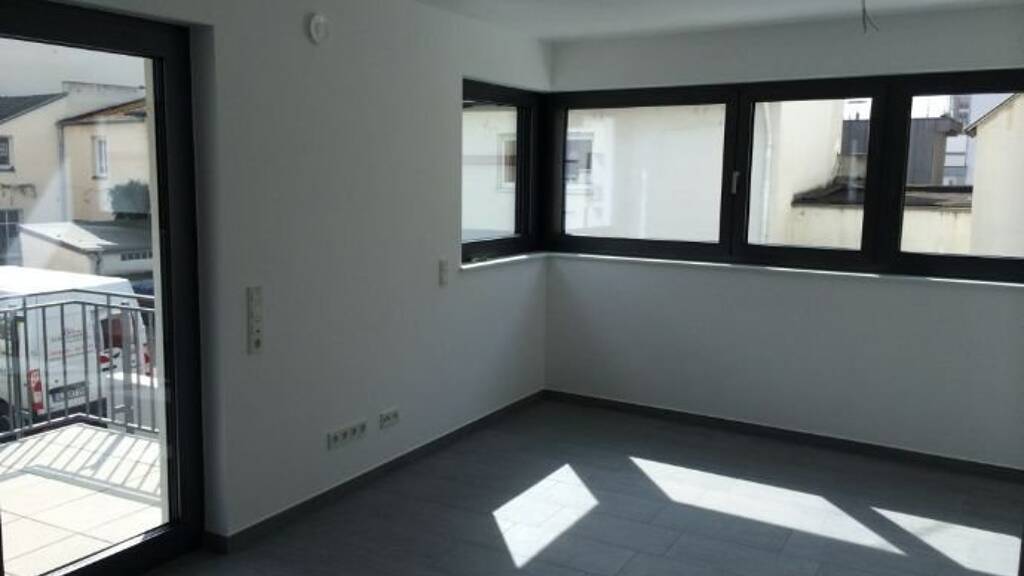 Wohnung zur Miete 870 € 2 Zimmer 73,2 m² 1. Geschoss frei ab 01.05.2026 Töpferstraße 24 Trier-Süd Trier 54290