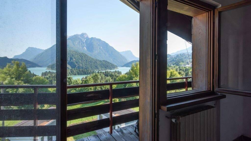 Villa zum Kauf 147.000 € 8 Zimmer 260 m² frei ab sofort Cortina d Ampezzo 32043
