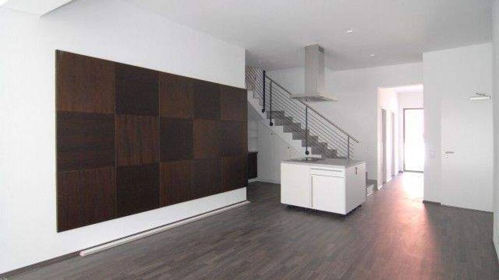 Maisonette zur Miete 1.350 € 4 Zimmer 192 m² 2. Geschoss frei ab 01.05.2026 Magazinstraße 17 Innenstadt Zwickau 08056