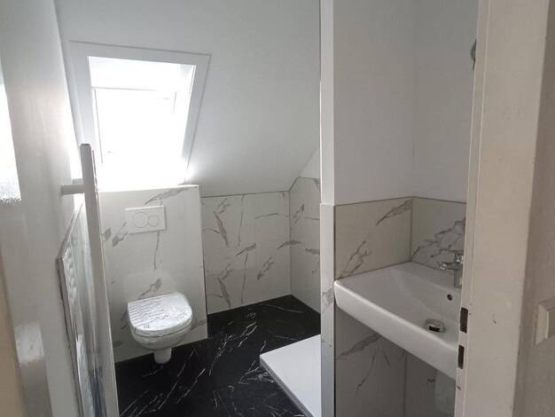 Wohnung zur Miete 1.050 € 3 Zimmer 63 m² 2. Geschoss Kirchstr. 12 Deizisau 73779