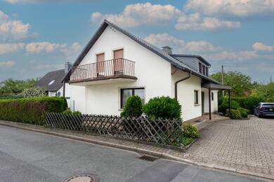 Haus zum Kauf 325.000 € 7 Zimmer 227 m² 566 m² Grundstück Sümmern - Süd Iserlohn 58640