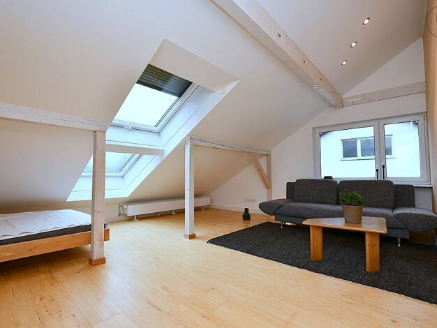 Wohnung zur Miete auf Zeit 1.290 € 1,5 Zimmer 40 m² frei ab sofort Ost Sindelfingen 71065
