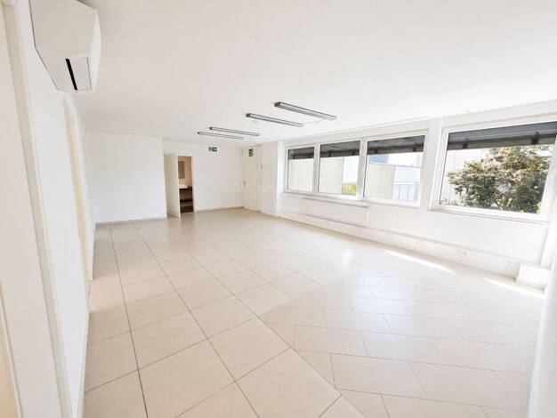 Bürofläche zum Kauf 449.000 € 7 Zimmer 175 m² Bürofläche Brühl 50321