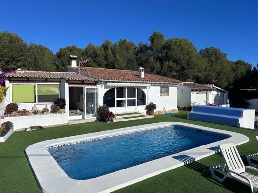 Villa zum Kauf provisionsfrei 850.000 € 4 Zimmer 180 m² 800 m² Grundstück Moraira 03724