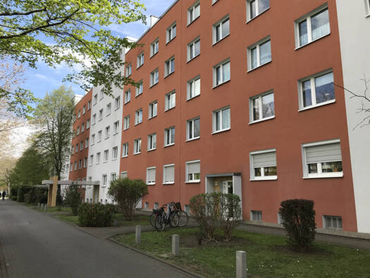 Wohnung zur Miete 350 € 2 Zimmer 59,1 m² EG An der Magistrale 33 Südliche Neustadt Halle (Saale) 06124