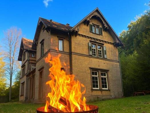 Mehrfamilienhaus zum Kauf 1.150.000 € 11 Zimmer 395 m² 3.670 m² Grundstück Schafhausen Weil der Stadt 71263