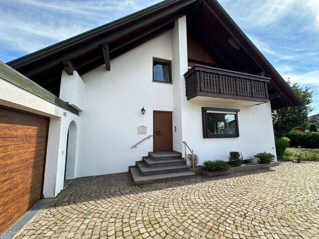 Einfamilienhaus zur Miete 1.800 € 6 Zimmer 176 m² 863 m² Grundstück frei ab 01.12.2026 Bremer Straße Mengen Mengen 88512