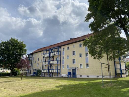 Wohnung zur Miete 345 € 2 Zimmer 48,4 m² 2. Geschoss frei ab 01.09.2026 Straße der Freundschaft 13 Zella-Mehlis 98544