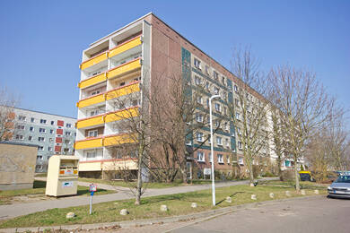 Wohnung zur Miete 344 € 3 Zimmer 68,6 m² 4. Geschoss Grashalmstr. 19 Heide Nord Halle (Saale) 06120