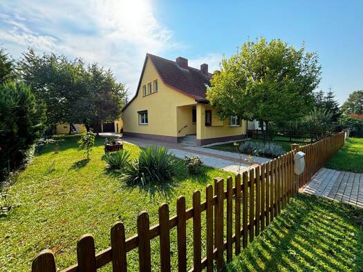 Doppelhaushälfte zum Kauf provisionsfrei 199.000 € 4 Zimmer 120 m² 902 m² Grundstück Behrendorf Werben (Elbe) 39615