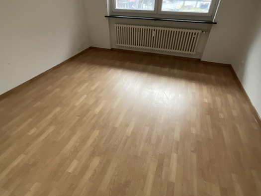 Wohnung zur Miete 689 € 3 Zimmer 78,5 m² 1. Geschoss frei ab 28.02.2026 Am Rückelchen 20 Geisweid Siegen 57078