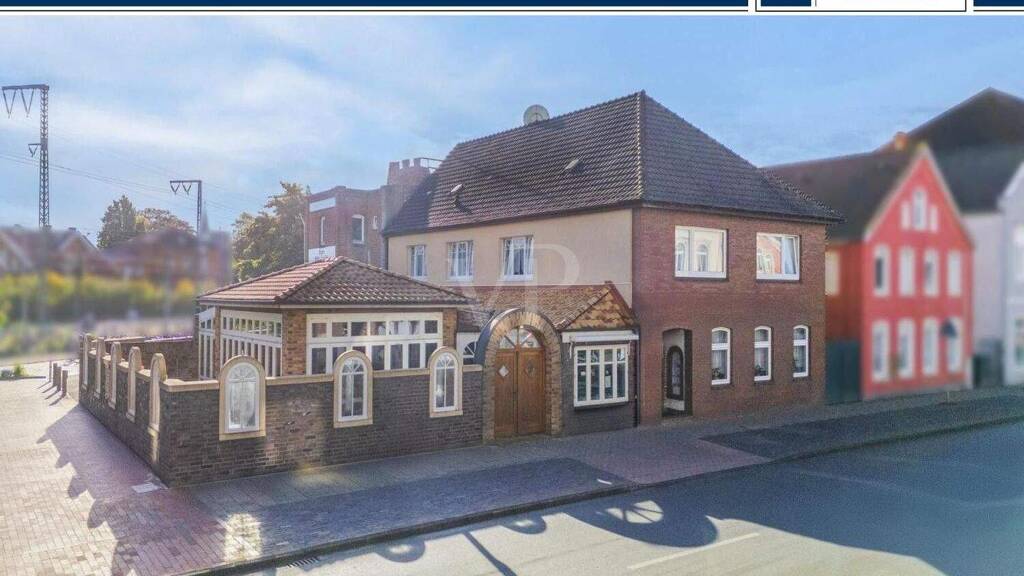 Haus zum Kauf 695.000 € 9 Zimmer 217 m² 471 m² Grundstück Leer 26789