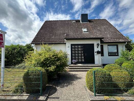 Einfamilienhaus zum Kauf 369.000 € 4 Zimmer 140 m² 750 m² Grundstück Uetersen 25436
