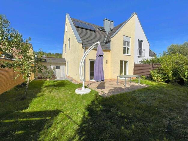 Doppelhaushälfte zum Kauf 499.000 € 5 Zimmer 191 m² 295 m² Grundstück Mömlingen 63853