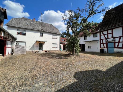 Mehrfamilienhaus zum Kauf 499.900 € 10 Zimmer 300 m² 3.019 m² Grundstück Oberlibbach Hünstetten / Oberlibbach 65510