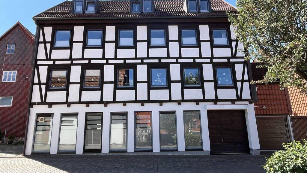 Gewerbeobjekt zum Kauf als Kapitalanlage geeignet 497.000 € 12 Zimmer 516 m² 356 m² Grundstück Osterode 37520