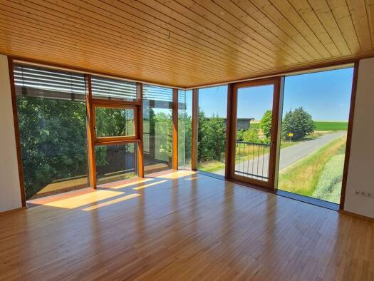 Wohnung zur Miete 875 € 4 Zimmer 136 m² 1. Geschoss frei ab 01.11.2025 Oberickelsheim 97258