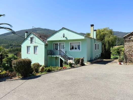 Chalet zum Kauf 250.000 € 4 Zimmer 396 m² Foz 27788