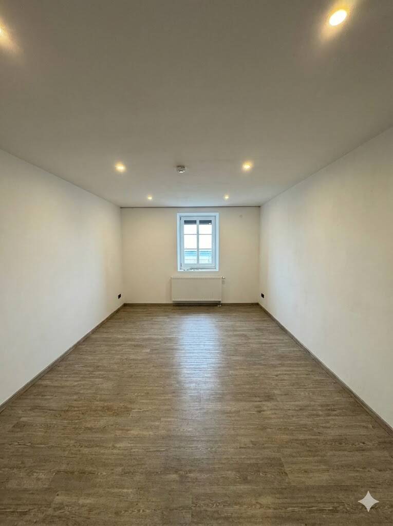 Immobilie in Winzer - Modernes Wohnen auf höchstem Niveau - kernsanierte 2-Zimmer-Wohnung - Bild 1