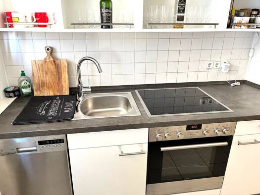Wohnung zur Miete 690 € 2,5 Zimmer 62 m² 3. Geschoss frei ab sofort Wiesbaden 65183
