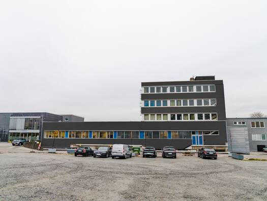 Büro-/Praxisfläche zur Miete provisionsfrei 275 € 1 Zimmer 15 m² Bürofläche Haidenhof-Nord Passau 94032