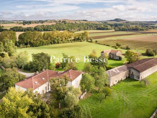 Einfamilienhaus zum Kauf 910.000 € 15 Zimmer 1.120 m² 75.375 m² Grundstück Valence-sur-Baïse 32310