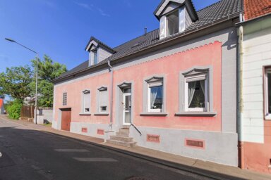 Reihenendhaus zum Kauf 230.000 € 5 Zimmer 144,1 m² 495,1 m² Grundstück Lappentascher Hof Homburg 66424