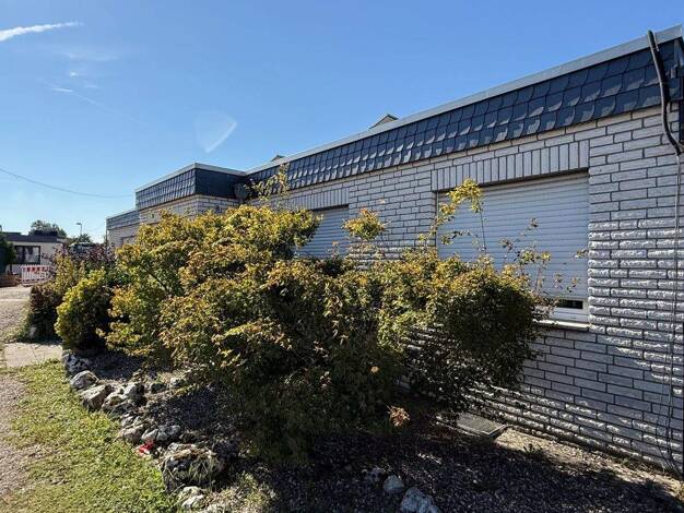 Bungalow zum Kauf 689.000 € 5 Zimmer 160 m² 484 m² Grundstück Troisdorf Troisdorf / Eschmar 53844