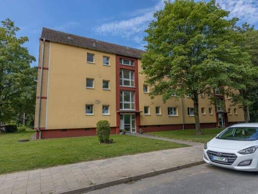 Wohnung zur Miete 639 € 3 Zimmer 64,9 m² EG Marrensdamm 40 Mürwik Flensburg 24944