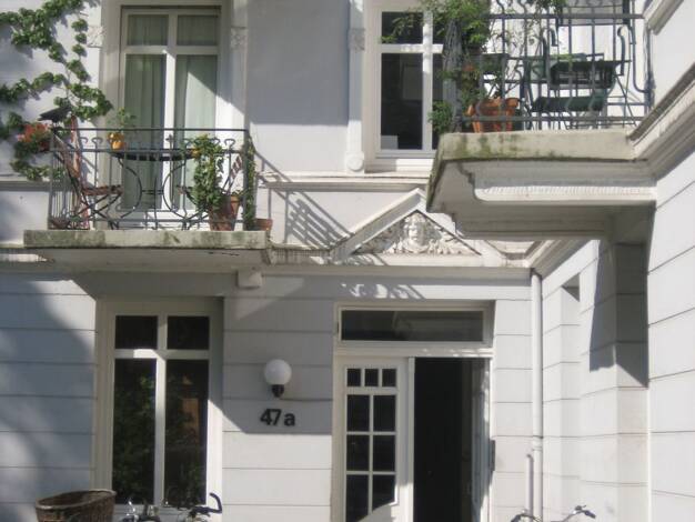 Terrassenwohnung zum Kauf provisionsfrei 329.000 € 1 Zimmer 35 m² Geschoss EG/4 frei ab sofort Geibelstraße 47 Winterhude Nord 22303