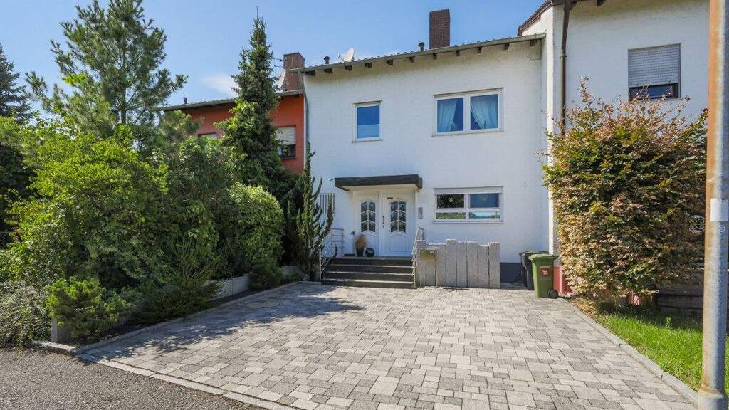 Reihenmittelhaus zum Kauf 550.000 € 6 Zimmer 161,3 m² 253 m² Grundstück Durmersheim 76448
