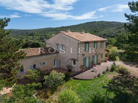 Haus zum Kauf 1.325.000 € 223 m² 56.957 m² Grundstück Zone Rurale Sud Méthamis 84570