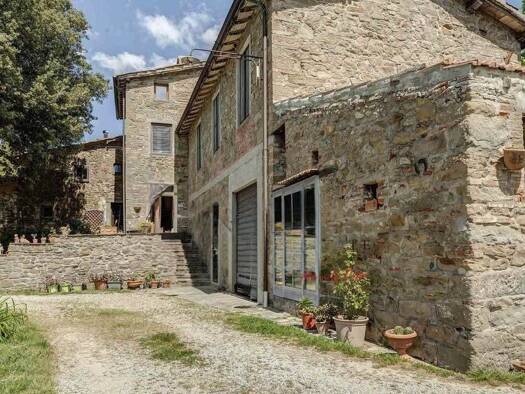 Haus zum Kauf 1.650.000 € 1.331 m² Greve in Chianti 50022