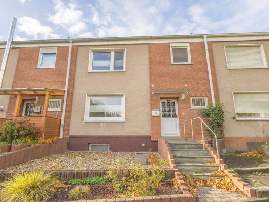 Reihenmittelhaus zum Kauf 264.000 € 4 Zimmer 103,2 m² 206 m² Grundstück frei ab sofort Mitte Menden 58708