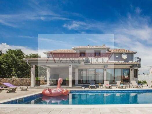 Haus zum Kauf 870.000 € 6 Zimmer 321 m² Imotski