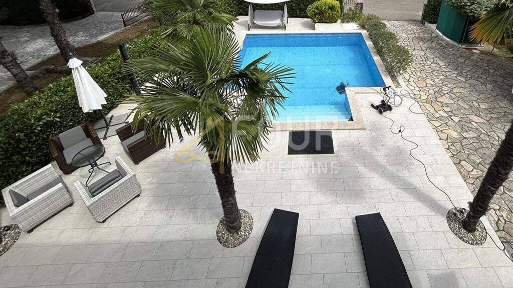 Einfamilienhaus zum Kauf 790.000 € 6 Zimmer 577 m² Grundstück Malinska-Dubasnica 51511