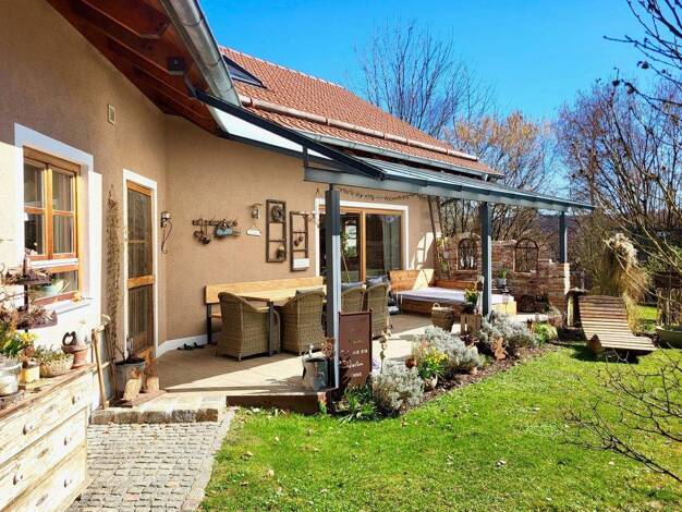Einfamilienhaus zum Kauf 885.000 € 6,5 Zimmer 192 m² 1.289 m² Grundstück Klaffelsberger Unterneukirchen 84579