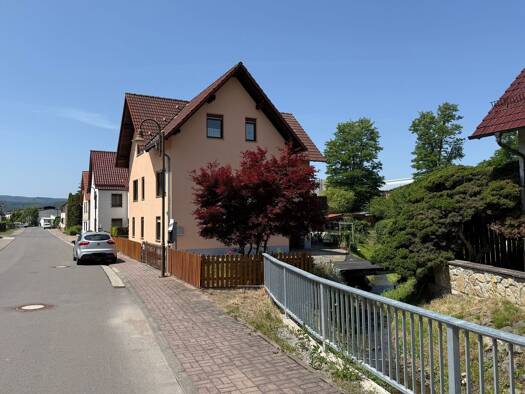 Einfamilienhaus zum Kauf 178.000 € 5 Zimmer 145 m² 276 m² Grundstück Breitungen/Werra 98597