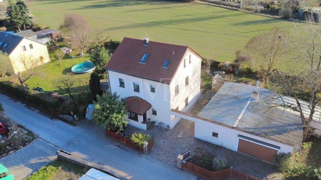 Einfamilienhaus zum Kauf 520.000 € 8 Zimmer 180 m² 640 m² Grundstück Radebeul 01445