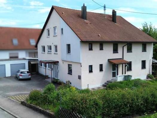 Mehrfamilienhaus zum Kauf 880.000 € 11 Zimmer 286,2 m² 949 m² Grundstück Kusterdingen Kusterdingen 72127