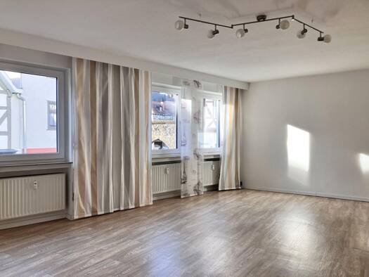 Wohnung zur Miete 850 € 3 Zimmer 100 m² 1. Geschoss frei ab sofort Fritzlar 34560