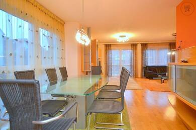Haus zur Miete Wohnen auf Zeit 1.965 € 5 Zimmer 120 m² frei ab 01.06.2025 Röthenbach b Schweinau Nürnberg 90451